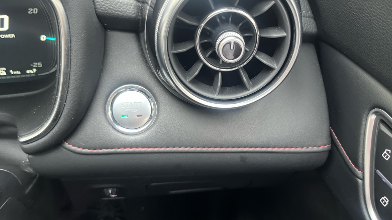 MG HS 1.5 T-GDI PHEV Trophy 5dr Auto Hatchback